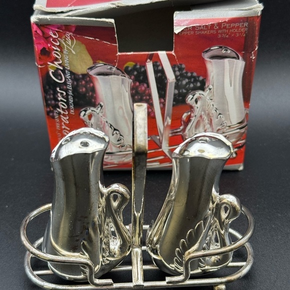Davco Silver Plated Swan Salt & Pepper Shakers In Basket Vintage - Picture 5 of 13